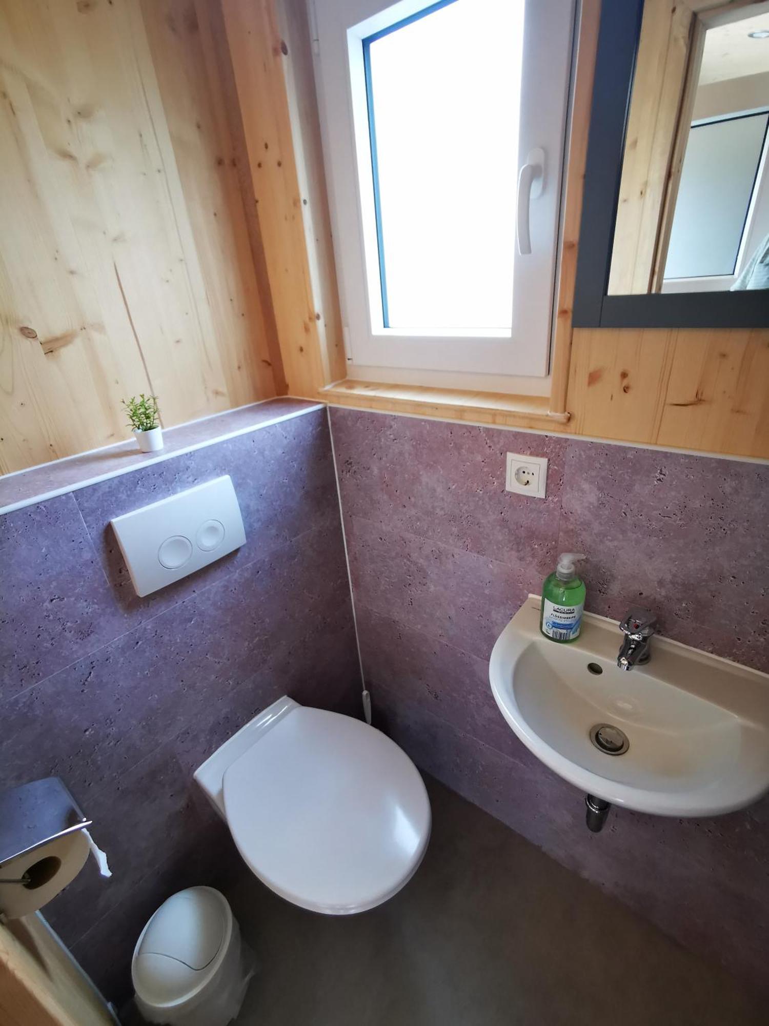 Tiny Guesthouse Herdt Euerbach Eksteriør billede